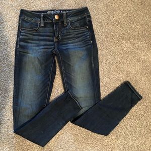 American eagle dark wash super low jegging size 4